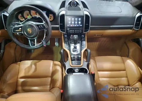 2018 Porsche Cayenne Turbo z USA, uszkodzony, nr VIN WP1AC2A21JLA85324